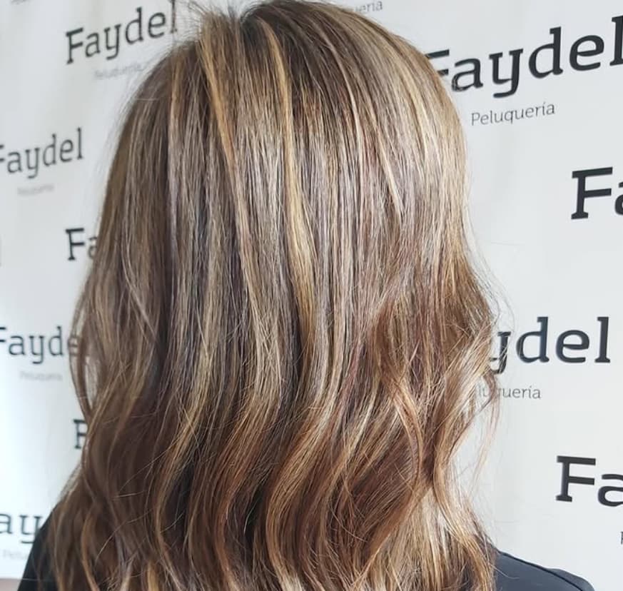 Mechas en Arteixo